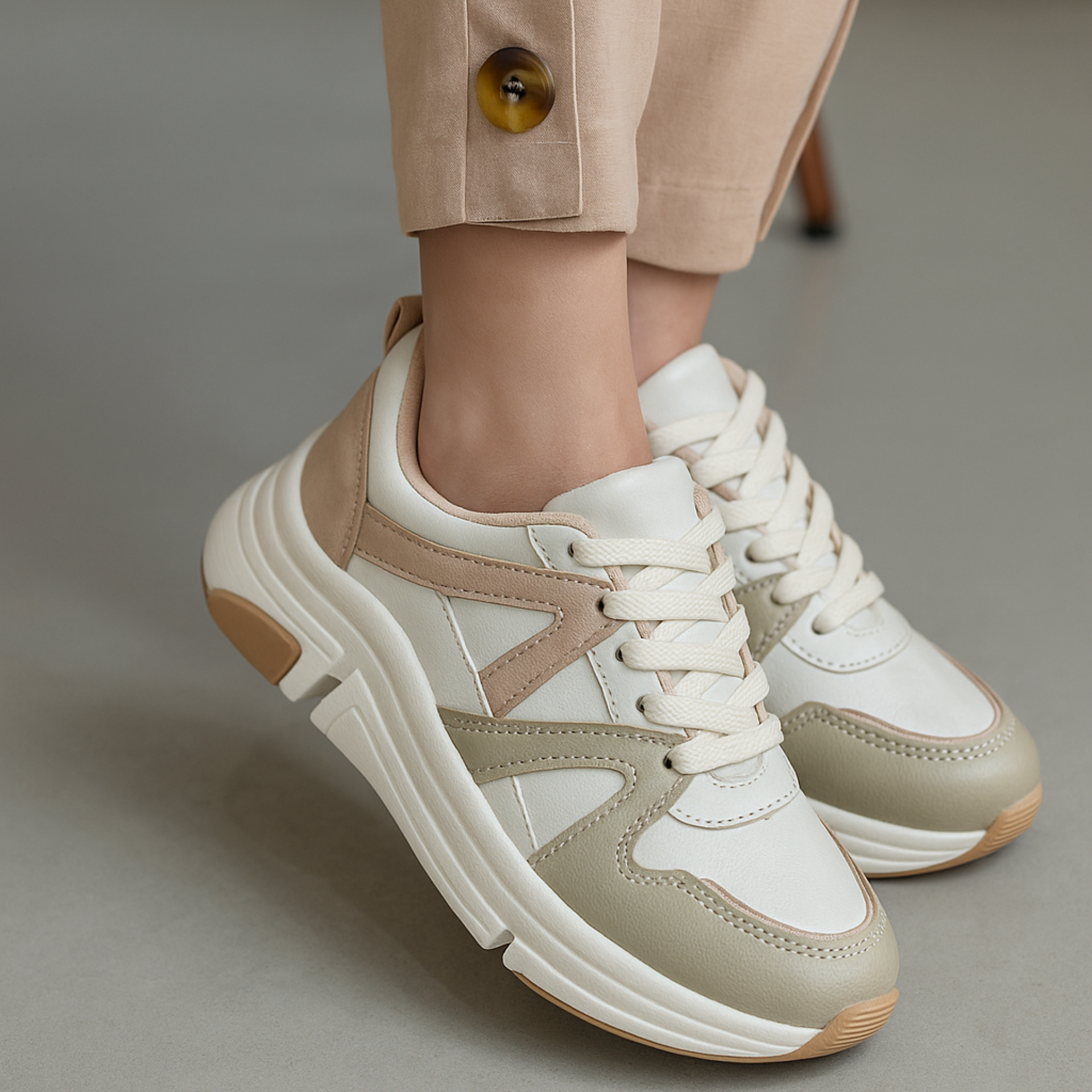 Compre 1 Leve 2 Tênis Ortopédico Modare + Meia Inteligente - [PROMO MODARE]